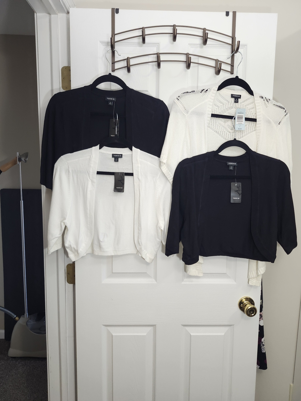 A New Day Neutral Cardigan Bundle – Black&White Mix(4-Items, NWT,Torrid 2X )